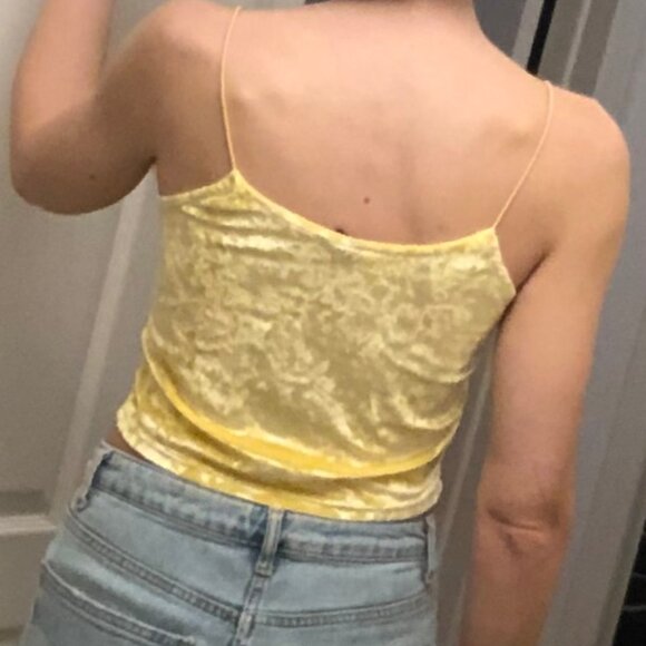 Divided/H&M Small Velour Yellow Crop Top - Picture 3 of 9